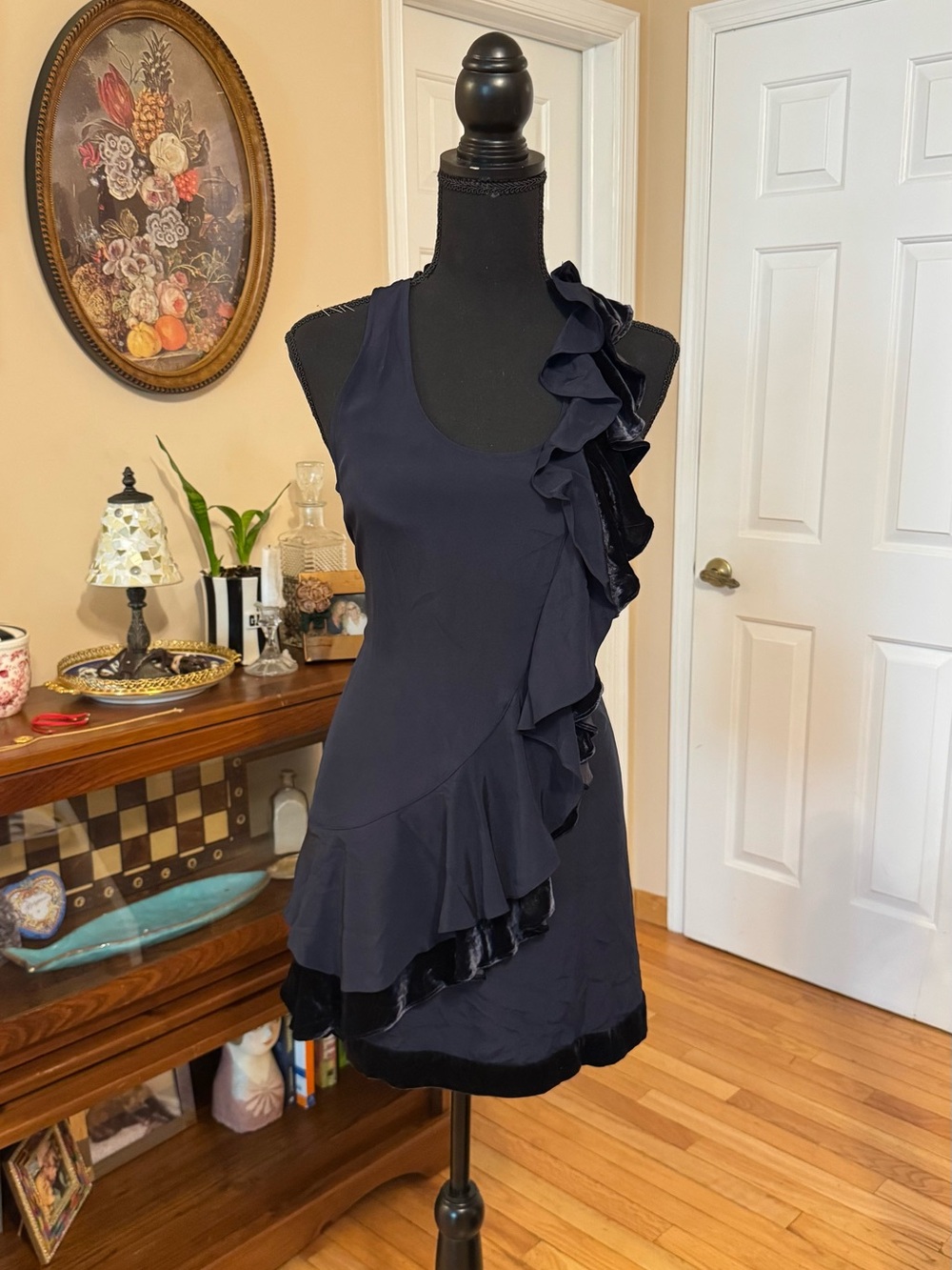 Silk Ruffled Navy Sleeveless Women’s Dress Size 0
